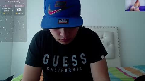 Dakota and Aron online show from January 20, 4:55 pm