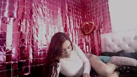 Dakota and Aron online show from October 14, 7:03 pm