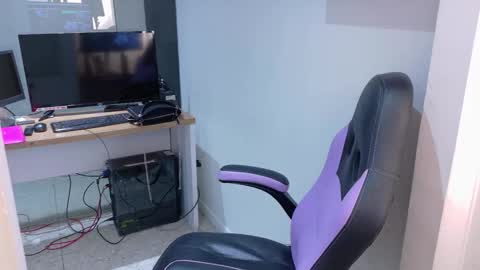 DAKOTA online show from March 1, 4:25 am