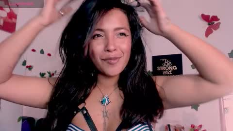 Caroliina online show from September 29, 5:18 pm