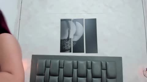 Dakota  online show from March 21, 2:42 pm