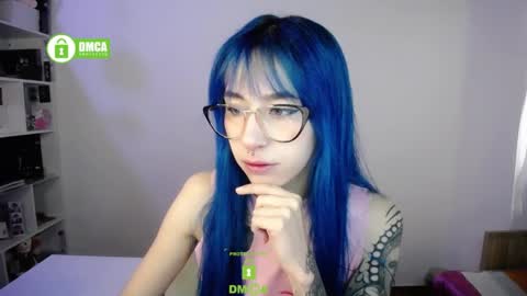 Snapshot of dakota_senju chatting on April 6, 1:34 pm Maca online show from April 6, 1:34 pm