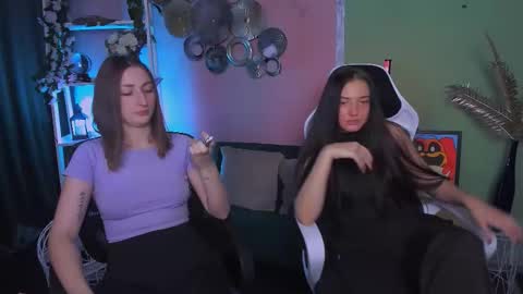 Dakota online show from December 19, 7:04 am