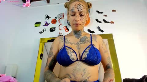 dakota_stream online show from October 29, 12:07 pm