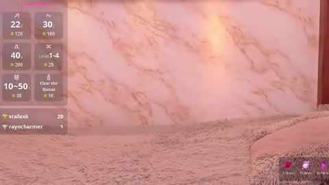 Snapshot of dakotaferreti chatting on February 16, 7:43 pm Dakota Ferreti online show from February 16, 7:43 pm