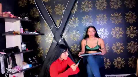  dakotha      online show from March 5, 1:34 am