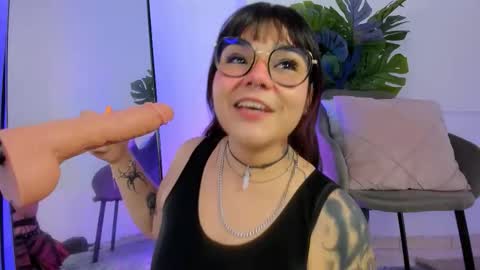 Snapshot of dakotta666 chatting on February 17, 3:19 pm dakotta666 online show from February 17, 3:19 pm