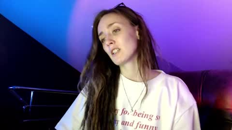 Dalia  online show from January 19, 1:44 pm