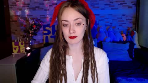 Dalia  online show from December 2, 9:36 am