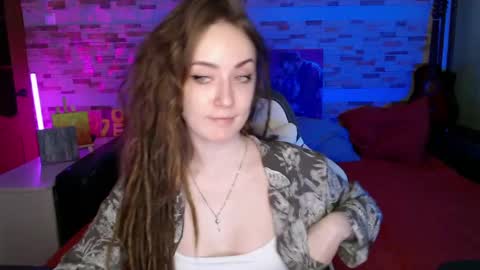 Snapshot of dalia_peach chatting on April 24, 10:50 am Dalia online show from April 24, 10:50 am