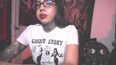 dalia_vorhees online show from January 7, 2:03 am