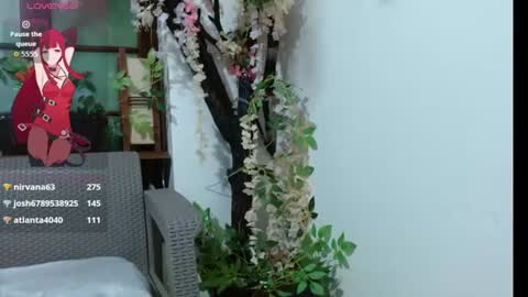 Snapshot of daliila_queen chatting on June 15, 1:30 am dalila online show from June 15, 1:30 am