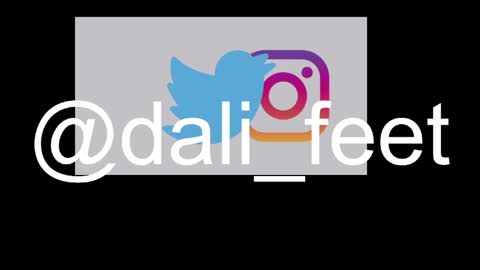 Snapshot of dalila_oficials chatting on May 3, 4:40 am online show from May 3, 4:40 am