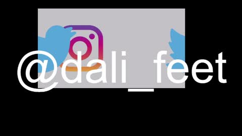 Snapshot of dalila_oficials chatting on May 29, 10:24 am online show from May 29, 10:24 am