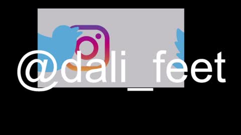 Snapshot of dalila_oficials chatting on June 22, 11:29 am online show from June 22, 11:29 am