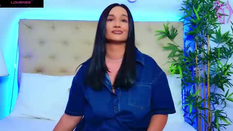 Snapshot of daliyaa_ chatting on September 9, 12:15 pm daliyaa_ online show from September 9, 12:15 pm