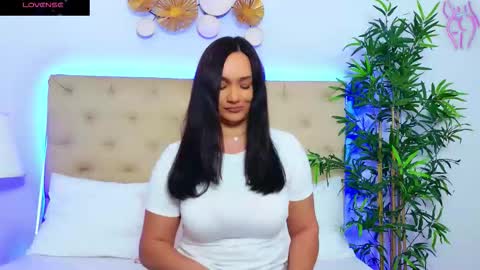 Snapshot of daliyaa_ chatting on October 13, 10:15 am daliyaa_ online show from October 13, 10:15 am