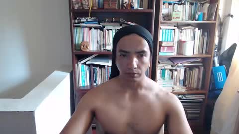 Snapshot of daliygala chatting on February 9, 8:02 pm JamesDali online show from February 9, 8:02 pm