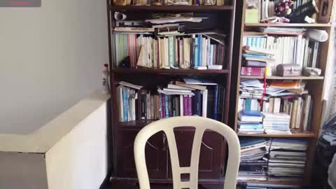 Snapshot of daliygala chatting on March 10, 5:51 pm JamesDali online show from March 10, 5:51 pm