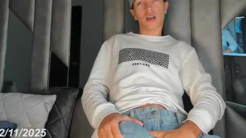 Dallen Grant online show from November 2, 12:40 pm