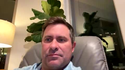 Snapshot of dalyfun chatting on January 19, 5:22 am dalyfun online show from January 19, 5:22 am