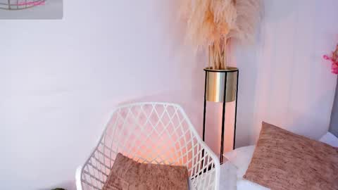 Dalyla online show from November 10, 12:48 pm