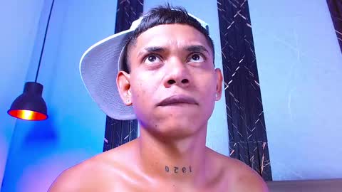 damar_felipe online show from September 24, 4:21 pm