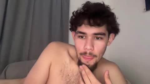 Snapshot of damiam_xj chatting on December 1, 8:58 pm damiam xj online show from December 1, 8:58 pm