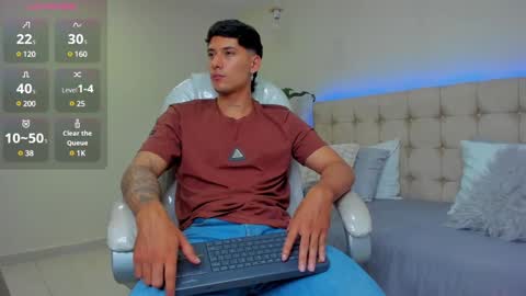 DAMIAN online show from February 25, 6:20 pm