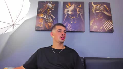 Snapshot of damian__oliver chatting on March 15, 3:45 am Damian Oliver online show from March 15, 3:45 am