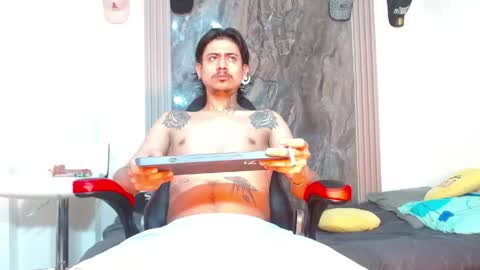 damian_and_camerum online show from May 12, 3:14 am
