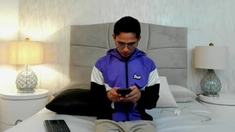 Damian Garcia online show from May 3, 11:22 pm