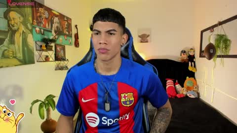 Damian online show from March 30, 3:18 am