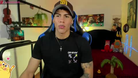 Damian online show from April 15, 4:14 pm