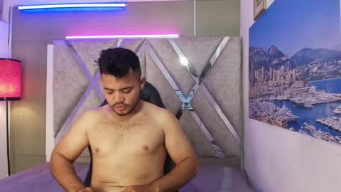 Snapshot of damian_lux69 chatting on May 14, 12:45 pm DAMIAN LUX online show from May 14, 12:45 pm