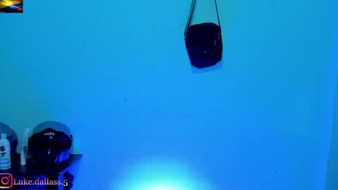 Snapshot of damian_torner chatting on March 17, 1:14 pm Damian torner online show from March 17, 1:14 pm