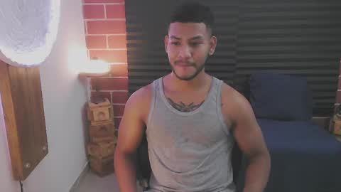 Snapshot of damiann_rees chatting on February 11, 10:26 am instagram damiannreed. online show from February 11, 10:26 am