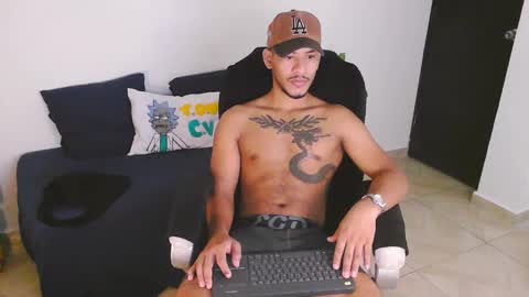 Snapshot of damiann_rees chatting on September 10, 11:10 am instagram damiannreed. online show from September 10, 11:10 am