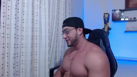 Danny online show from August 6, 4:47 am