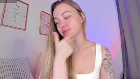  Tiana  online show from January 19, 12:31 pm