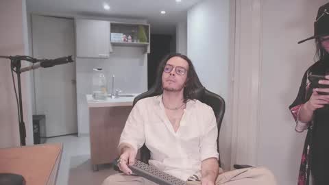 AbyssVoid online show from November 17, 3:45 am