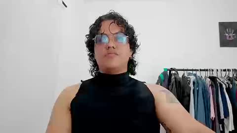 Diane Blosson online show from March 20, 1:21 am