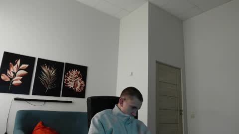 DAN ROADS online show from April 8, 6:13 am