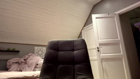 Snapshot of dan_the_man43 chatting on November 12, 10:52 pm dan_the_man43 online show from November 12, 10:52 pm