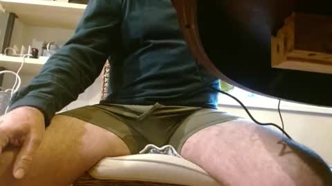 Snapshot of dan_va chatting on February 10, 3:27 pm Dan online show from February 10, 3:27 pm