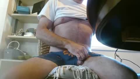 Snapshot of dan_va chatting on February 13, 4:14 pm Dan online show from February 13, 4:14 pm