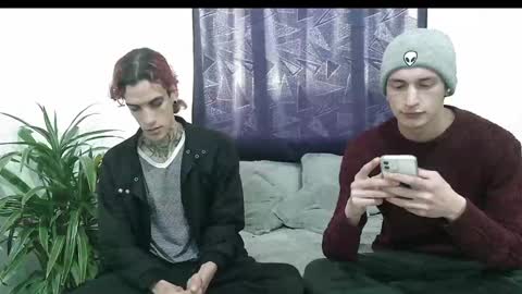 Snapshot of dan_yagami chatting on December 30, 8:36 pm Dan and Noah online show from December 30, 8:36 pm