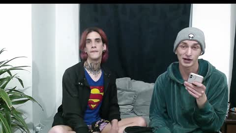 Snapshot of dan_yagami chatting on January 7, 2:31 am Dan and Noah online show from January 7, 2:31 am