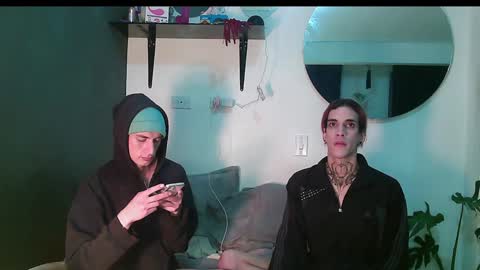 Snapshot of dan_yagami chatting on January 26, 3:27 am Dan and Noah online show from January 26, 3:27 am