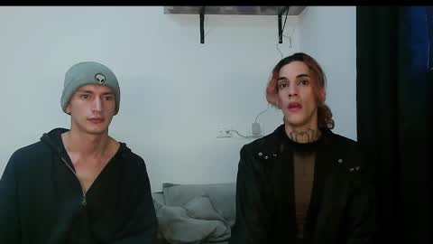 Snapshot of dan_yagami chatting on February 19, 7:05 pm Dan and Noah online show from February 19, 7:05 pm